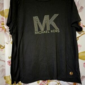 Women T-shirt